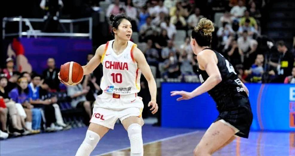  败北引爆全场！，科维托娃意外战胜澳大利亚队引发球迷热议开云体育赛事直播